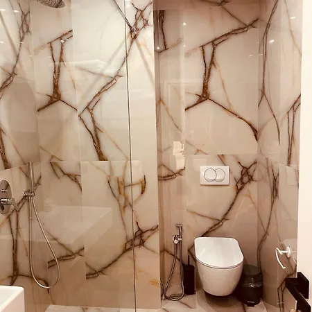 Azul 3* تيرانا